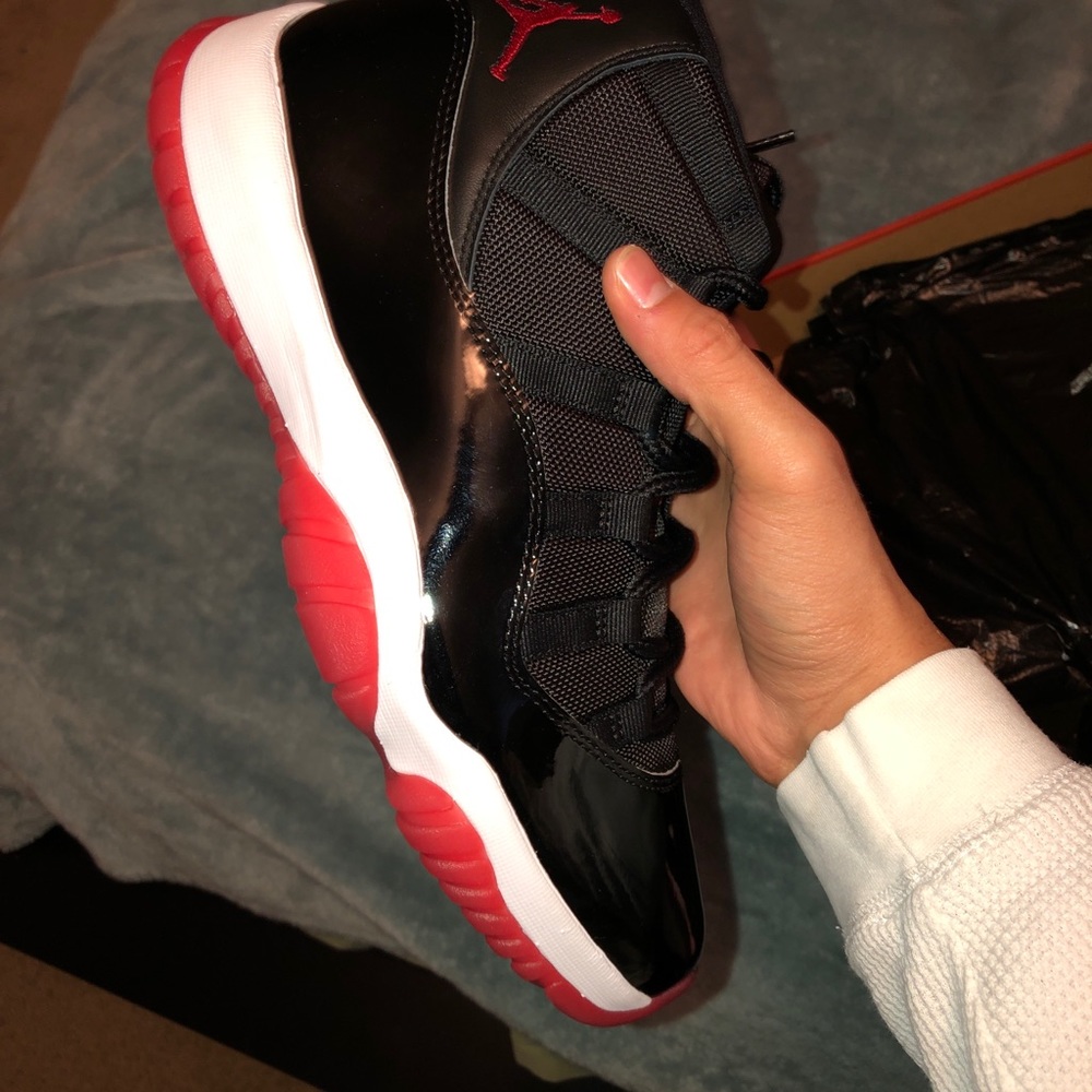 Jordan Bred size 11 - Picture 5 of 7